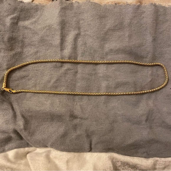 Women’s 14k gold 5.93mm (weight) popcorn 16”chain with 14k gold R pendant - Picture 4 of 8